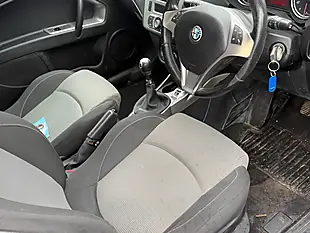 Used 2011 Alfa Romeo Mito Sprint Blue - Interior and Exterior details 9