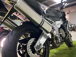 Used 2011 Aprilia Tuono 1000 Rr Rr Black - Interior and Exterior details 13
