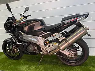 Used 2011 Aprilia Tuono 1000 Rr Rr Black - Interior and Exterior details 9