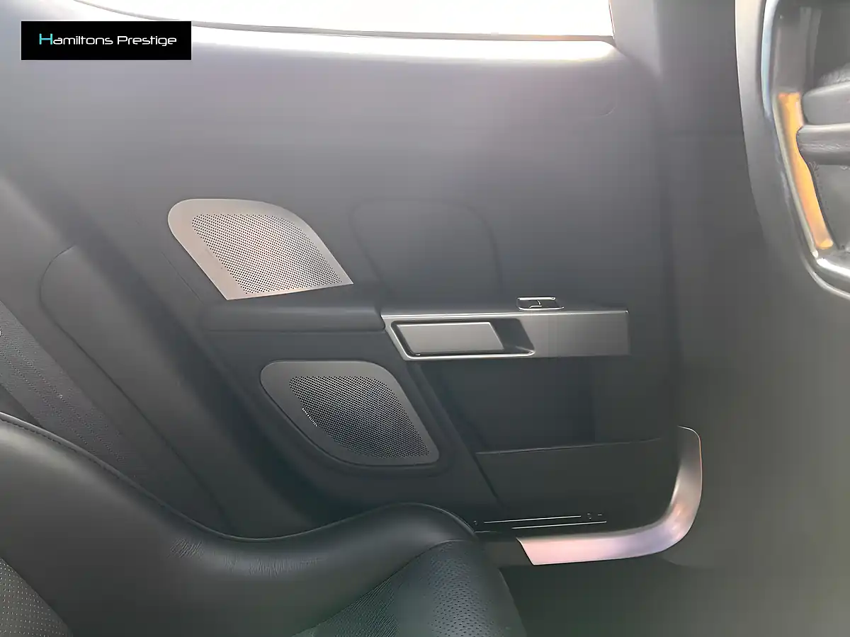 Used 2011 Aston Martin Rapide Black - Interior and Exterior details 17