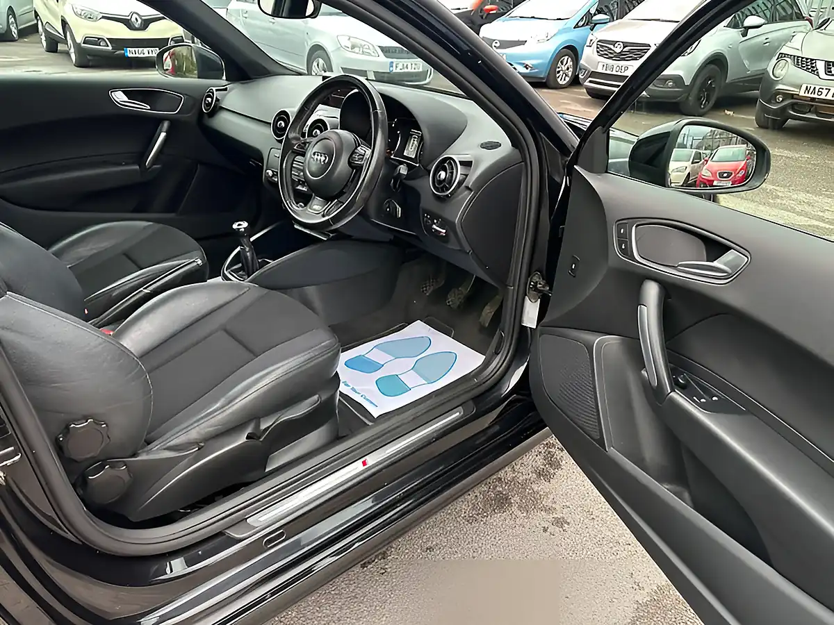 Used 2011 Audi A1 S Line Black - Interior and Exterior details 14