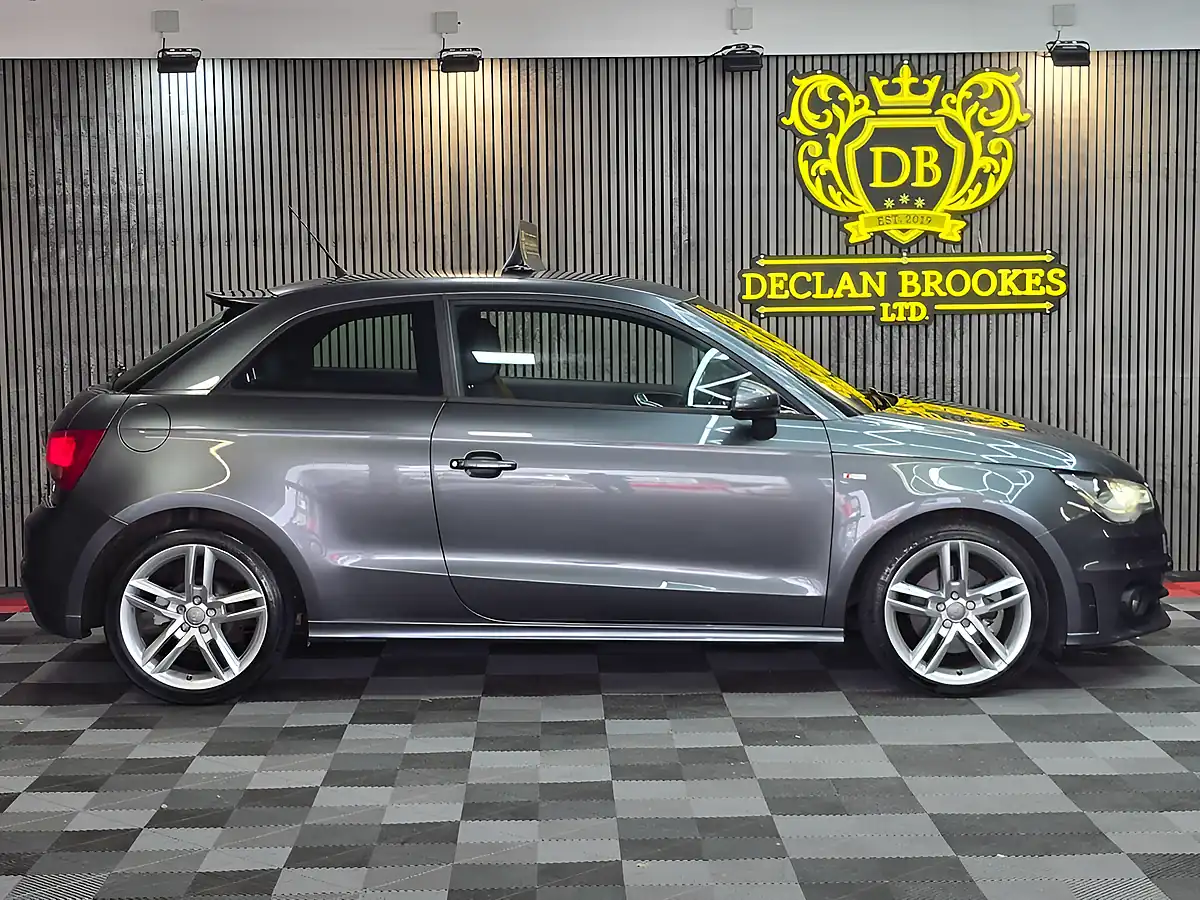 Used 2011 Audi A1 S Line Grey - Interior and Exterior details 2
