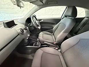 Used 2011 Audi A1 Se Blue - Interior and Exterior details 17