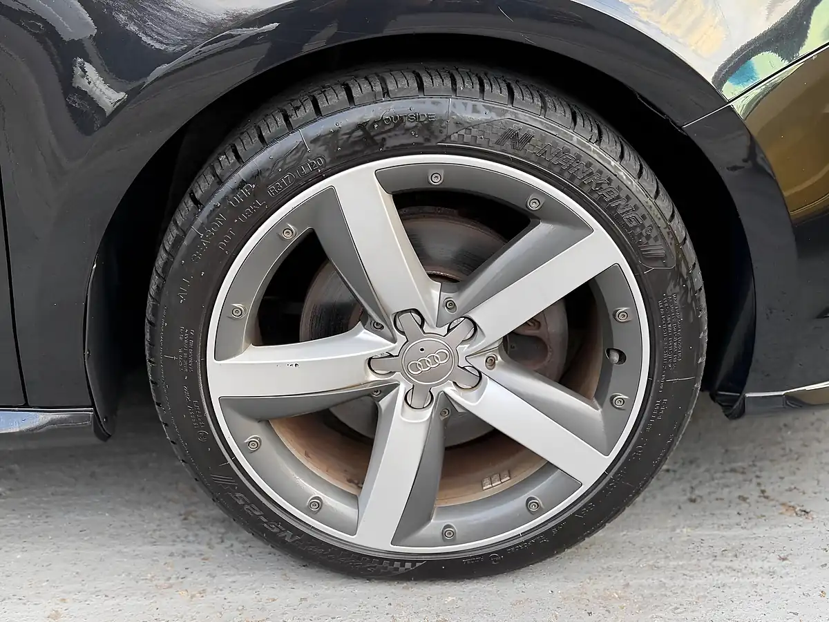 Used 2011 Audi A1 Sport Black - Interior and Exterior details 20