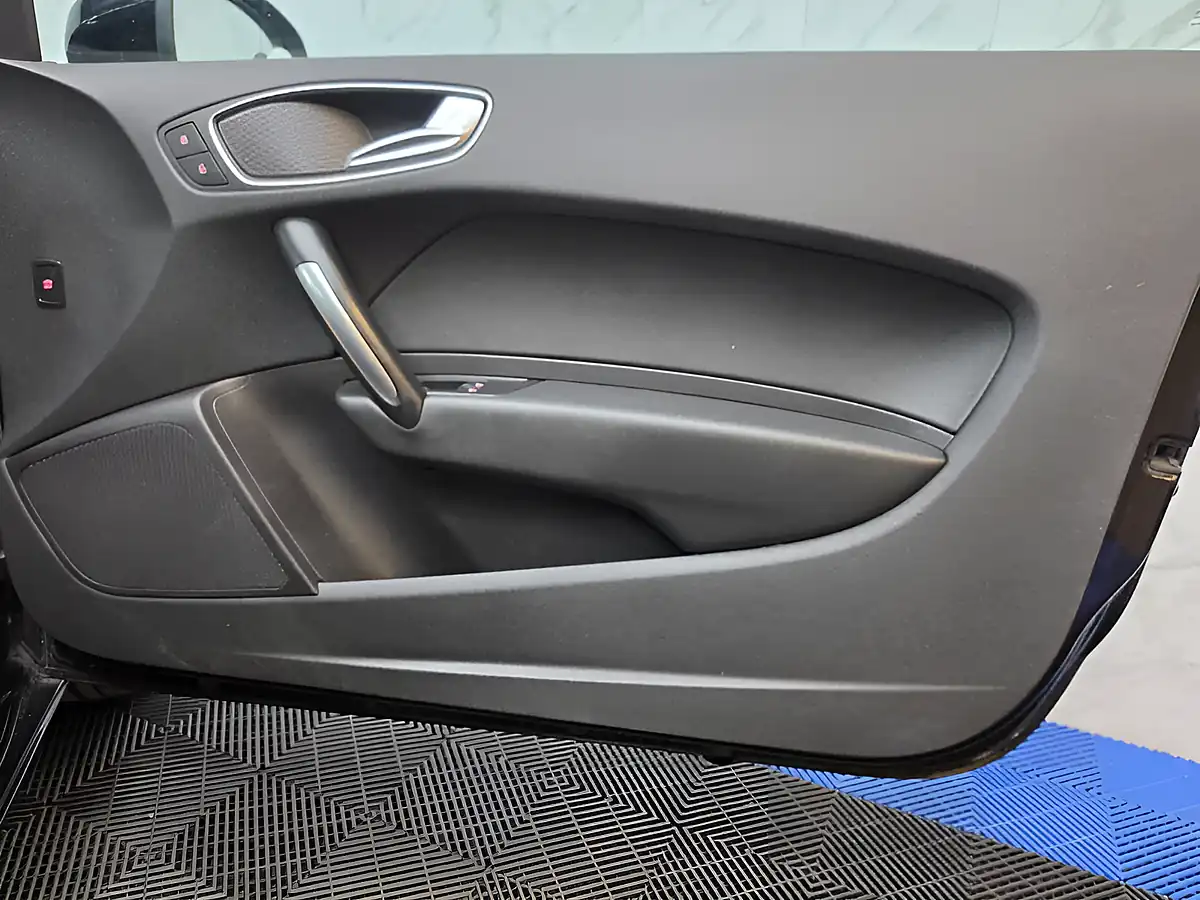 Used 2011 Audi A1 Sport Black - Interior and Exterior details 18