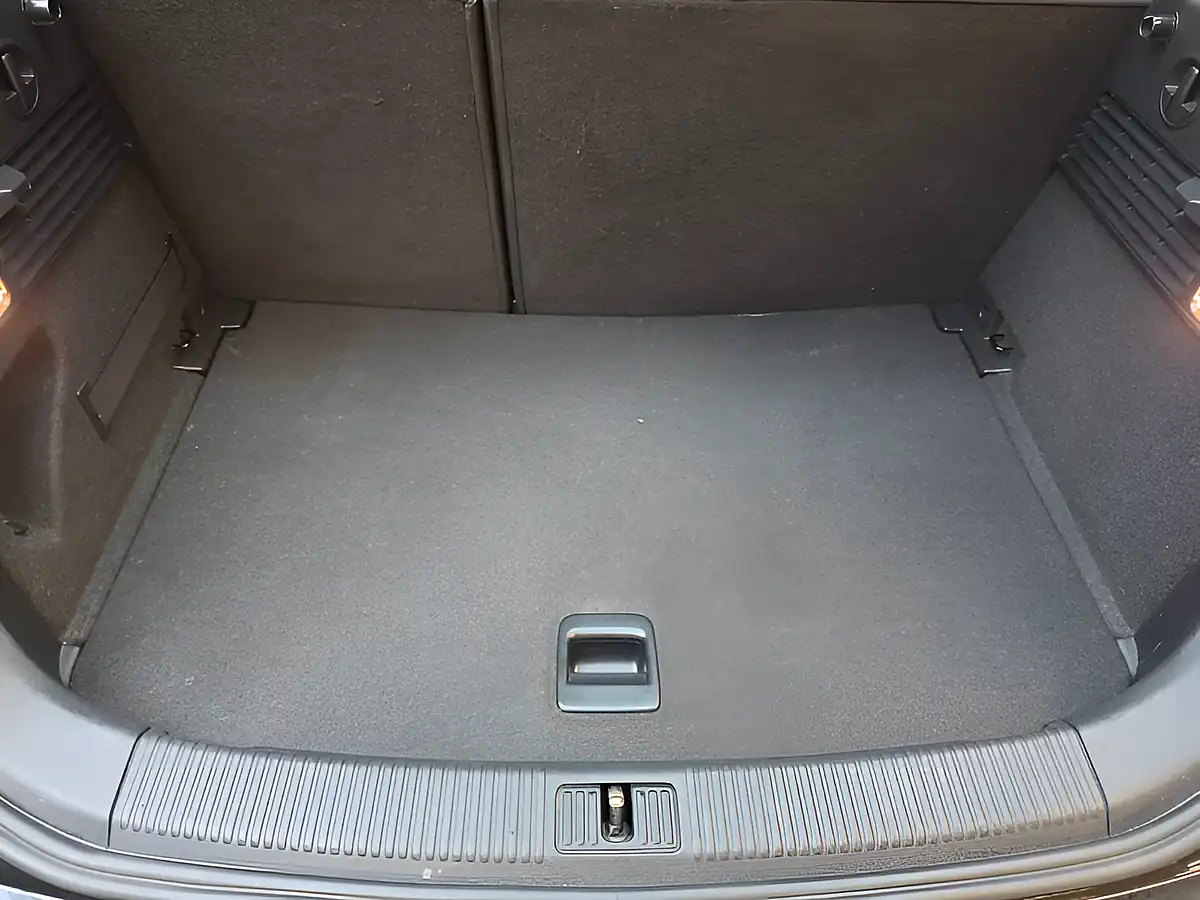 Used 2011 Audi A1 Sport Black - Interior and Exterior details 19