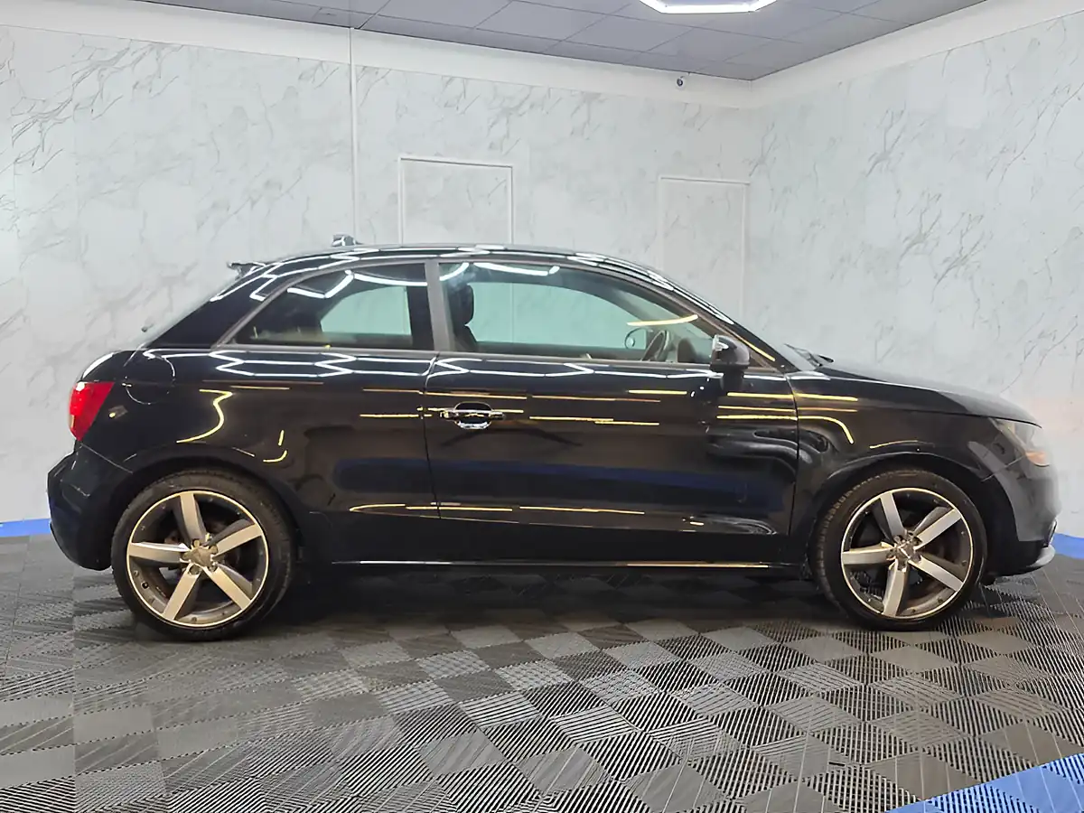 Used 2011 Audi A1 Sport Black - Interior and Exterior details 8