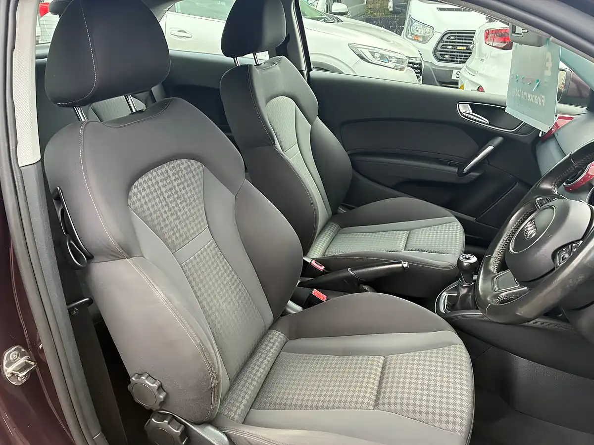 Used 2011 Audi A1 Sport Shiraz Red Metallic - Interior and Exterior details 13