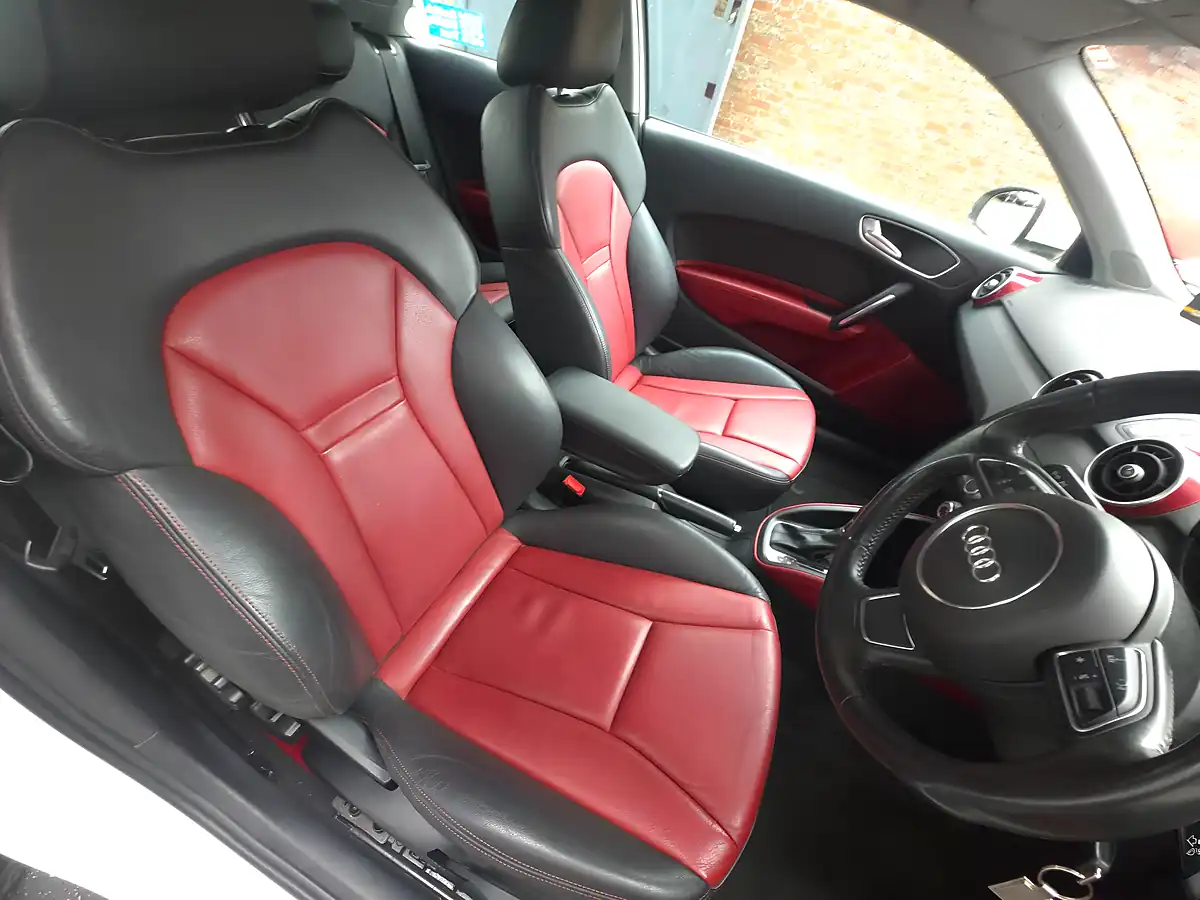 Used 2011 Audi A1 Sport White - Interior and Exterior details 10