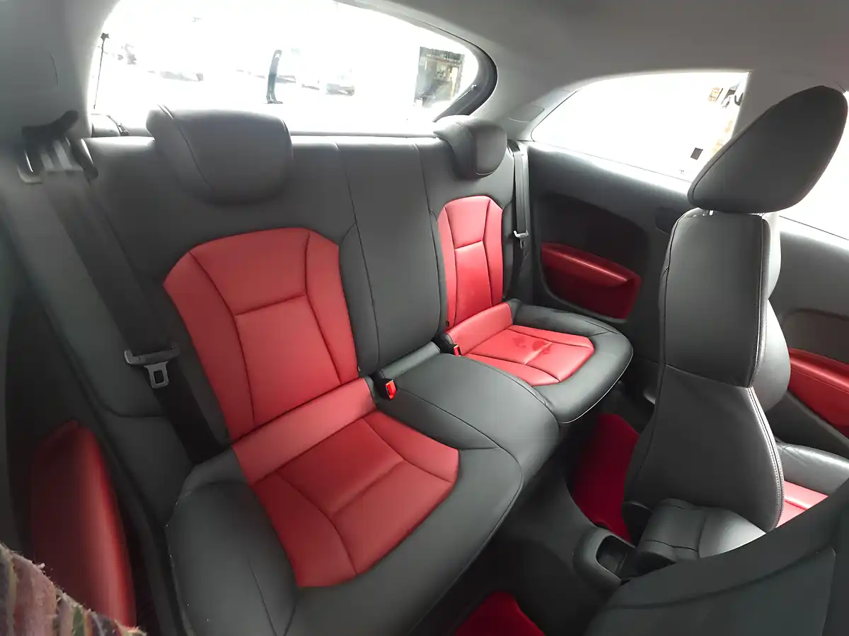 Used 2011 Audi A1 Sport White - Interior and Exterior details 12