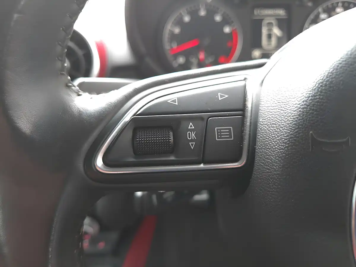 Used 2011 Audi A1 Sport White - Interior and Exterior details 16