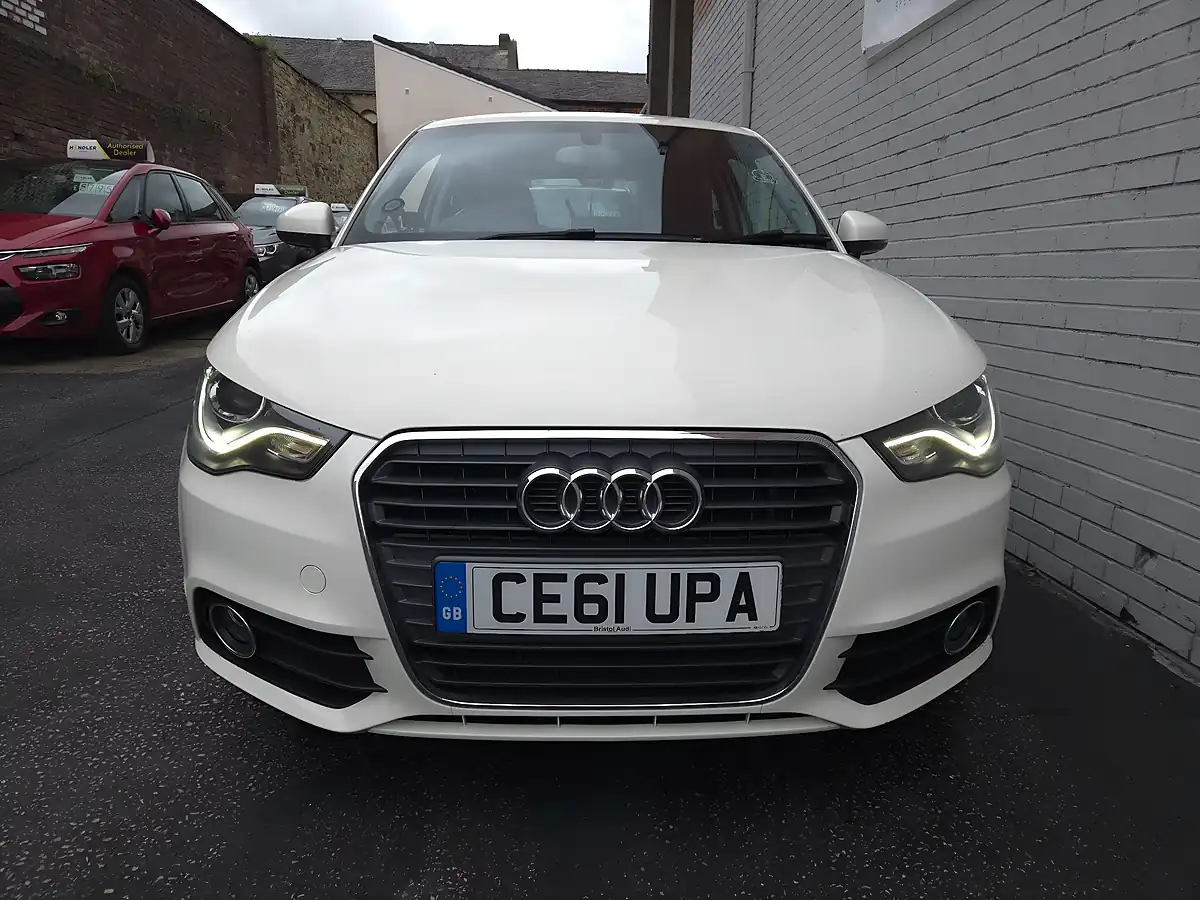 Used 2011 Audi A1 Sport White - Interior and Exterior details 2