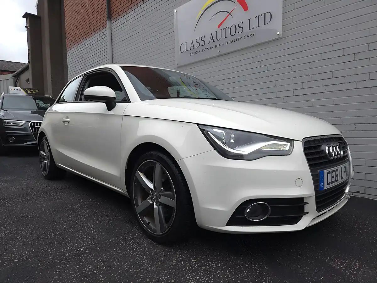 Used 2011 Audi A1 Sport White - Interior and Exterior details 6