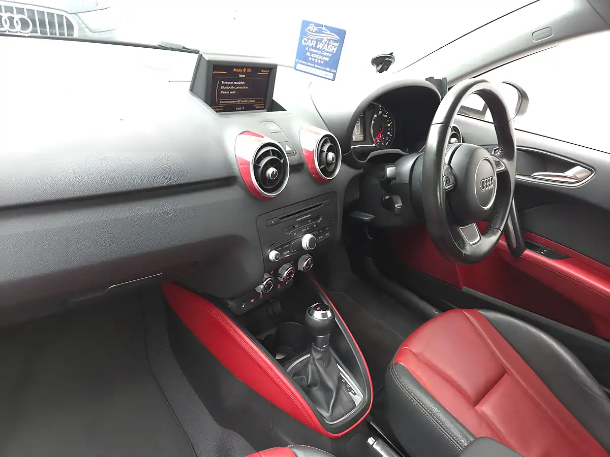 Used 2011 Audi A1 Sport White - Interior and Exterior details 8