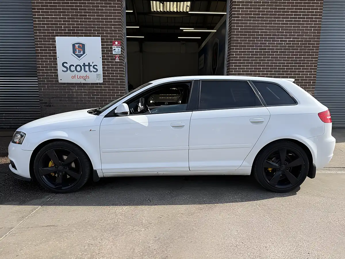 Used 2011 Audi A3 Black Edition Sportback White - Interior and Exterior details 5