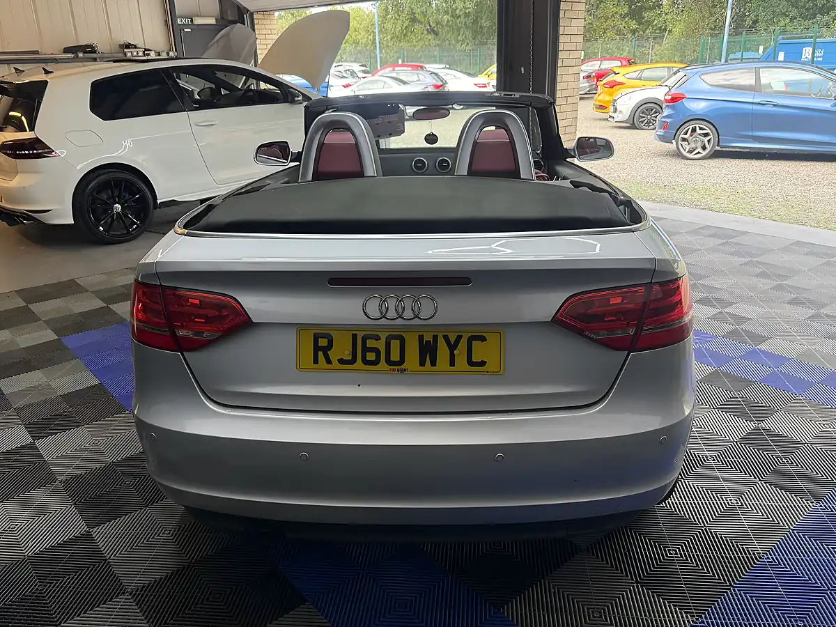 Used 2011 Audi A3 Cabriolet Sport Silver - Interior and Exterior details 10