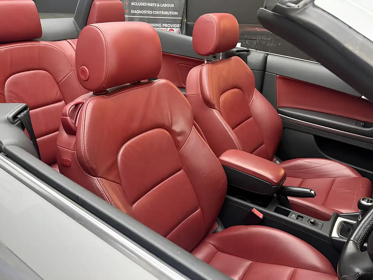 Used 2011 Audi A3 Cabriolet Sport Silver - Interior and Exterior details 17