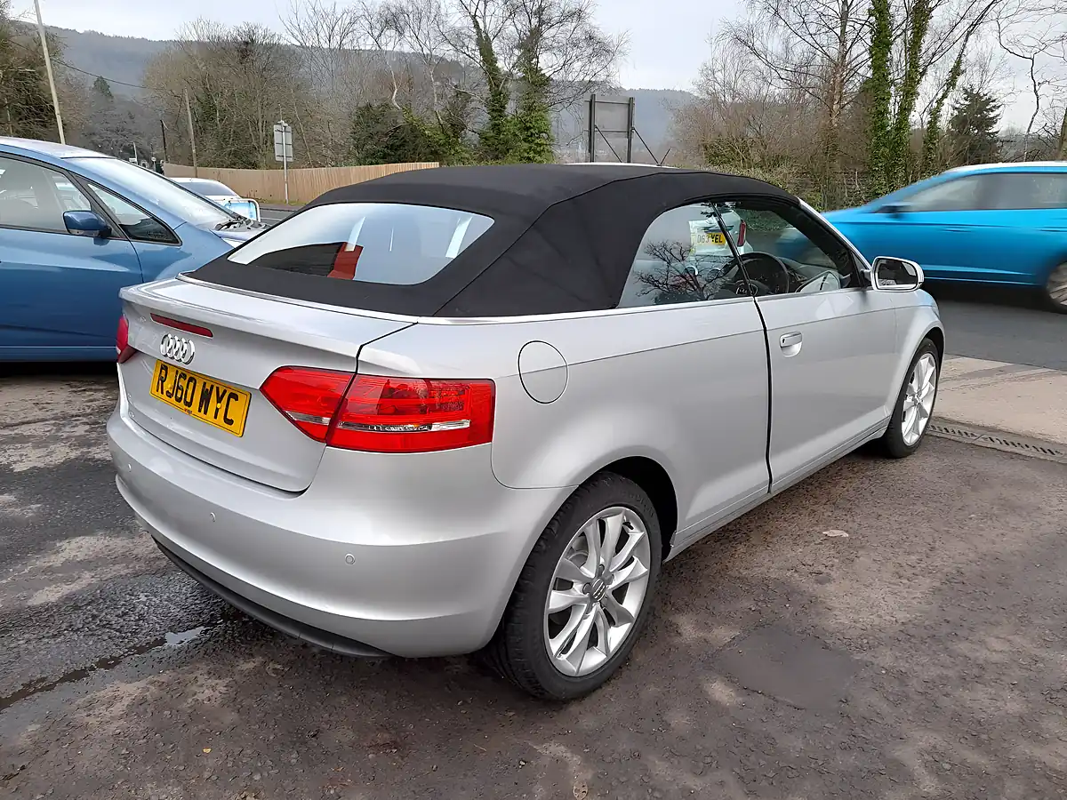 Used 2011 Audi A3 Sport Silver - Interior and Exterior details 9