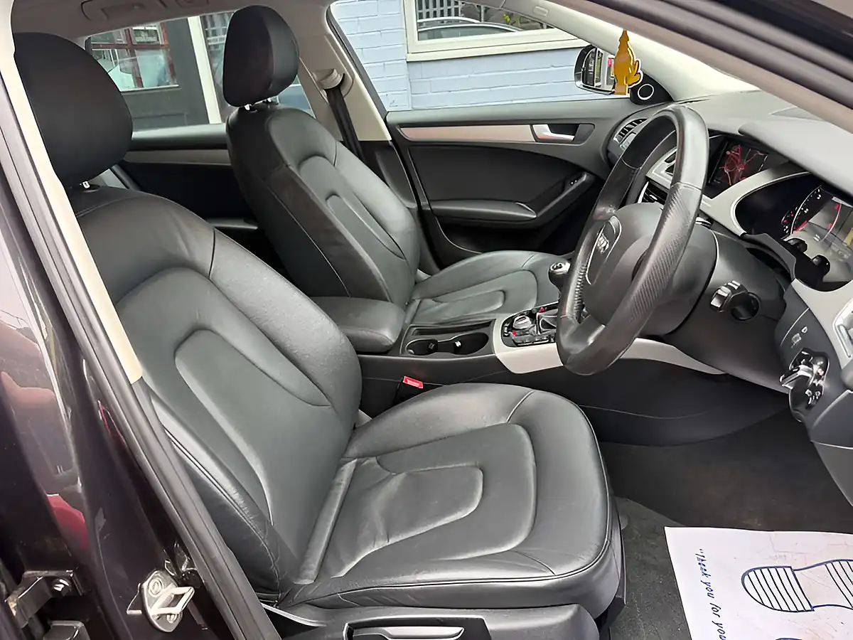 Used 2011 Audi A4 Allroad Grey - Interior and Exterior details 14