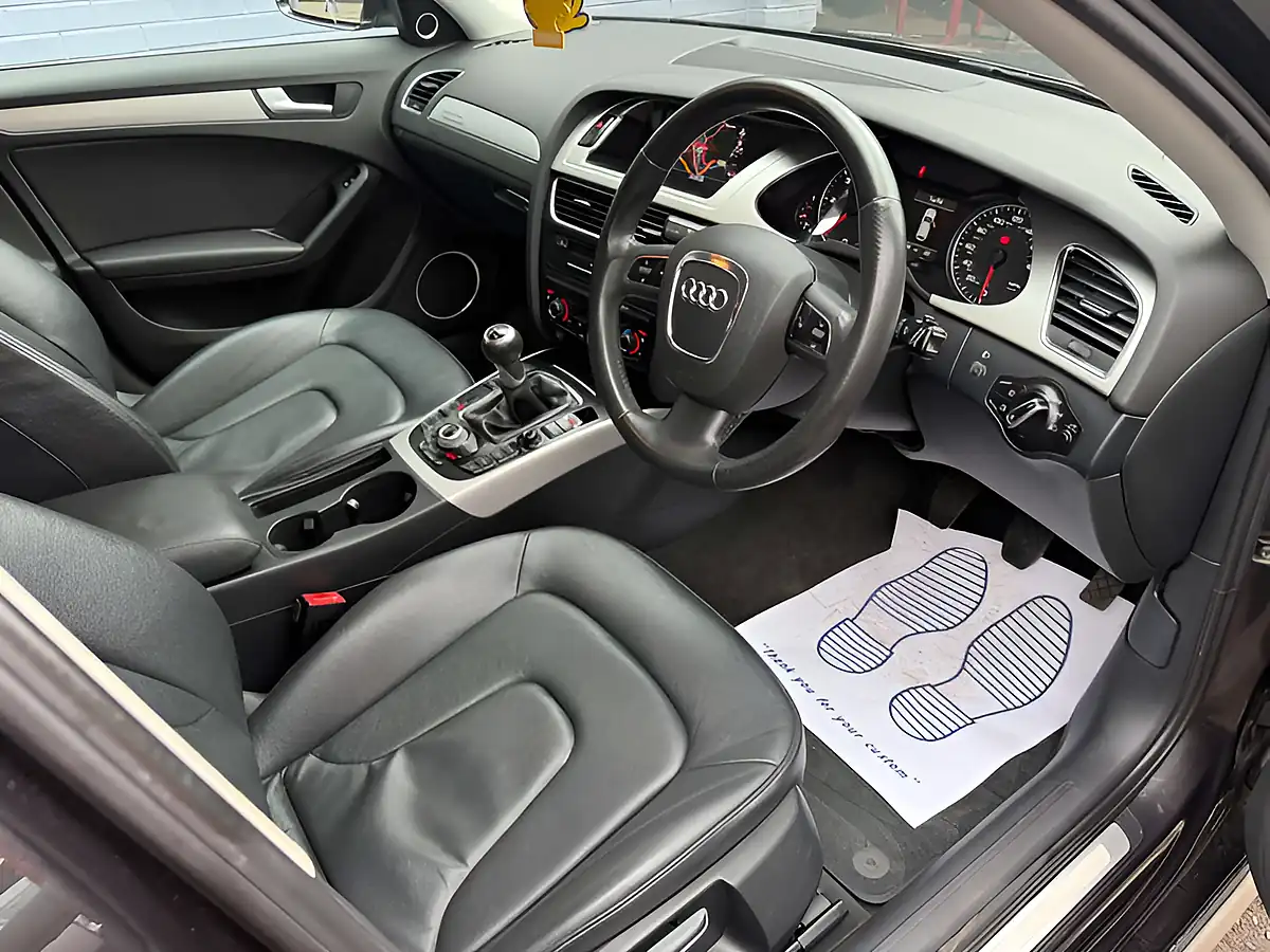Used 2011 Audi A4 Allroad Grey - Interior and Exterior details 15