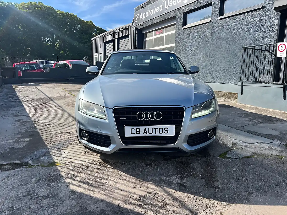 Used 2011 Audi A5 Cabriolet S Line Silver - Interior and Exterior details 4