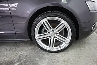 Used 2011 Audi A5 S Line Grey - Interior and Exterior details 15
