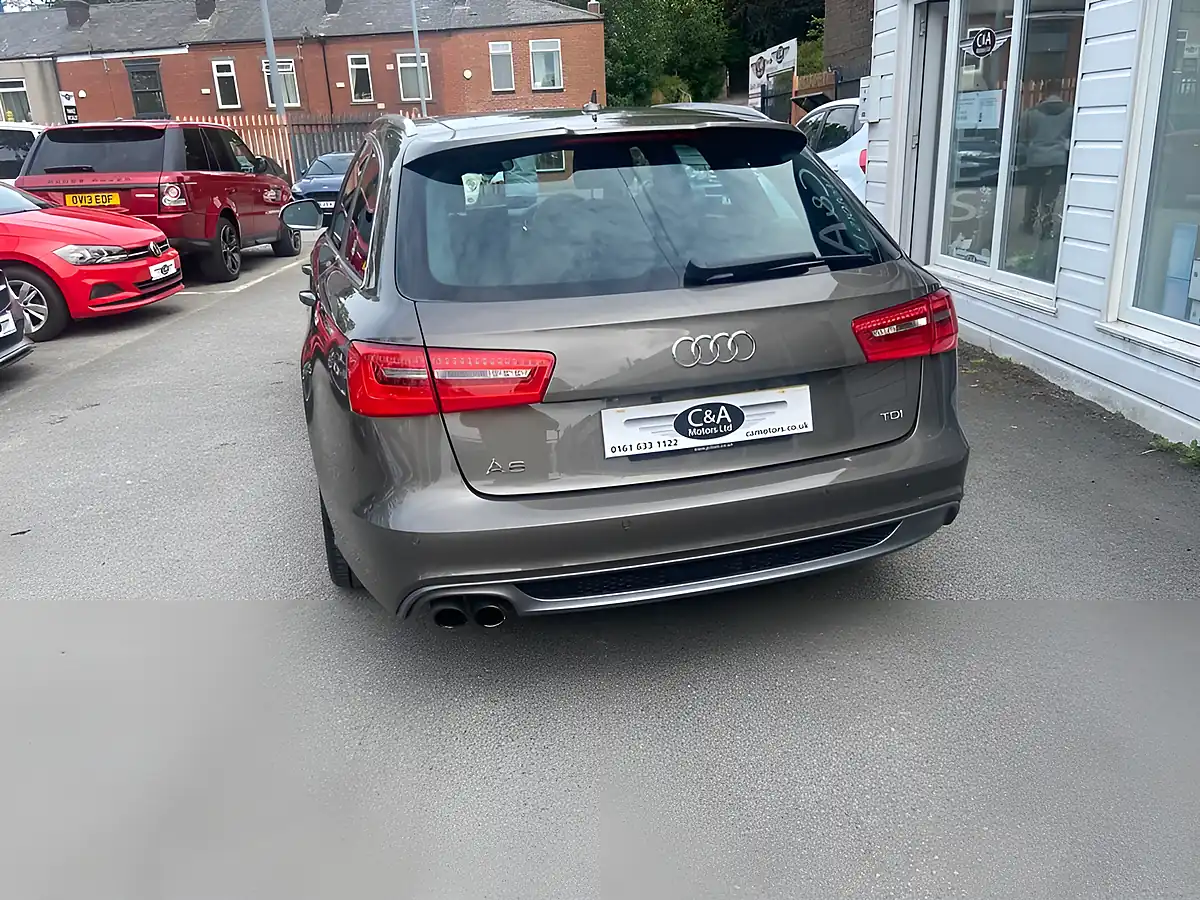 Used 2011 Audi A6 Avant S Line Grey - Interior and Exterior details 7