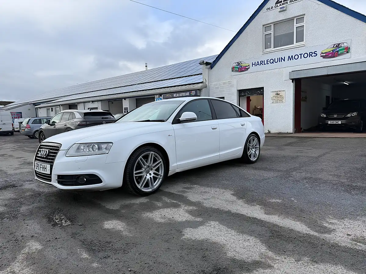 Used 2011 Audi A6 Saloon S Line Special Edition White - Front View