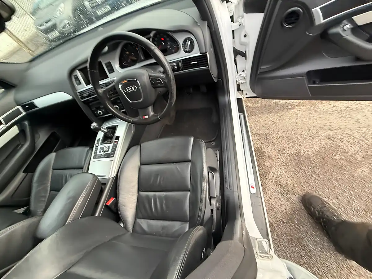 Used 2011 Audi A6 Saloon S Line Special Edition White - Interior and Exterior details 9