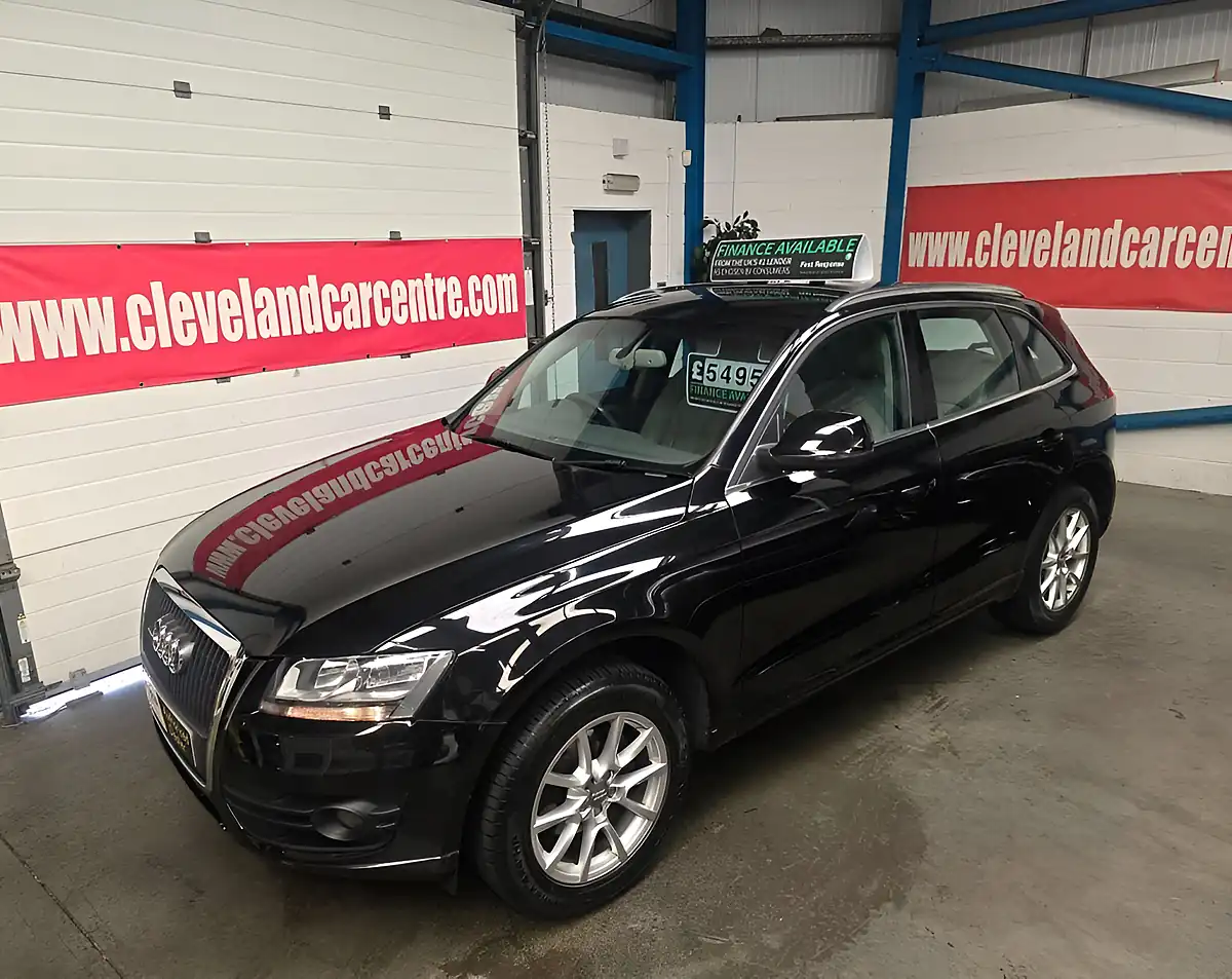 Used 2011 Audi Q5 Se Black - Front View