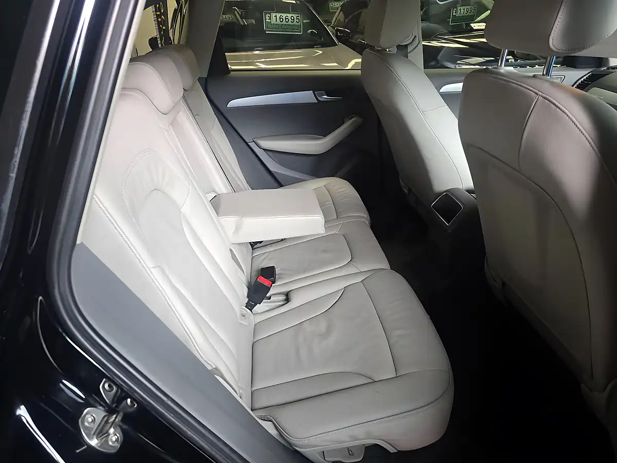 Used 2011 Audi Q5 Se Black - Interior and Exterior details 14