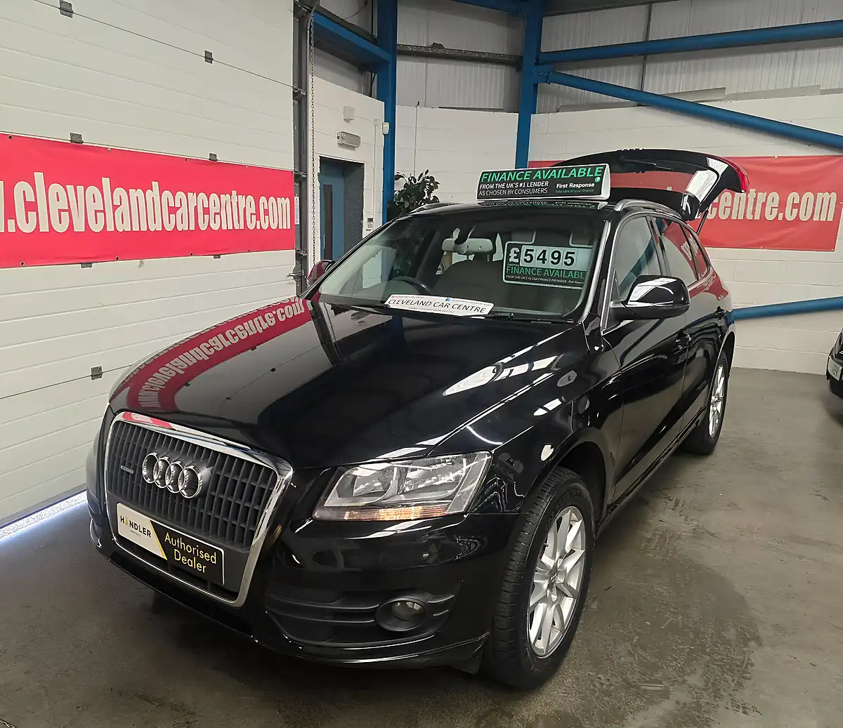 Used 2011 Audi Q5 Se Black - Interior and Exterior details 9