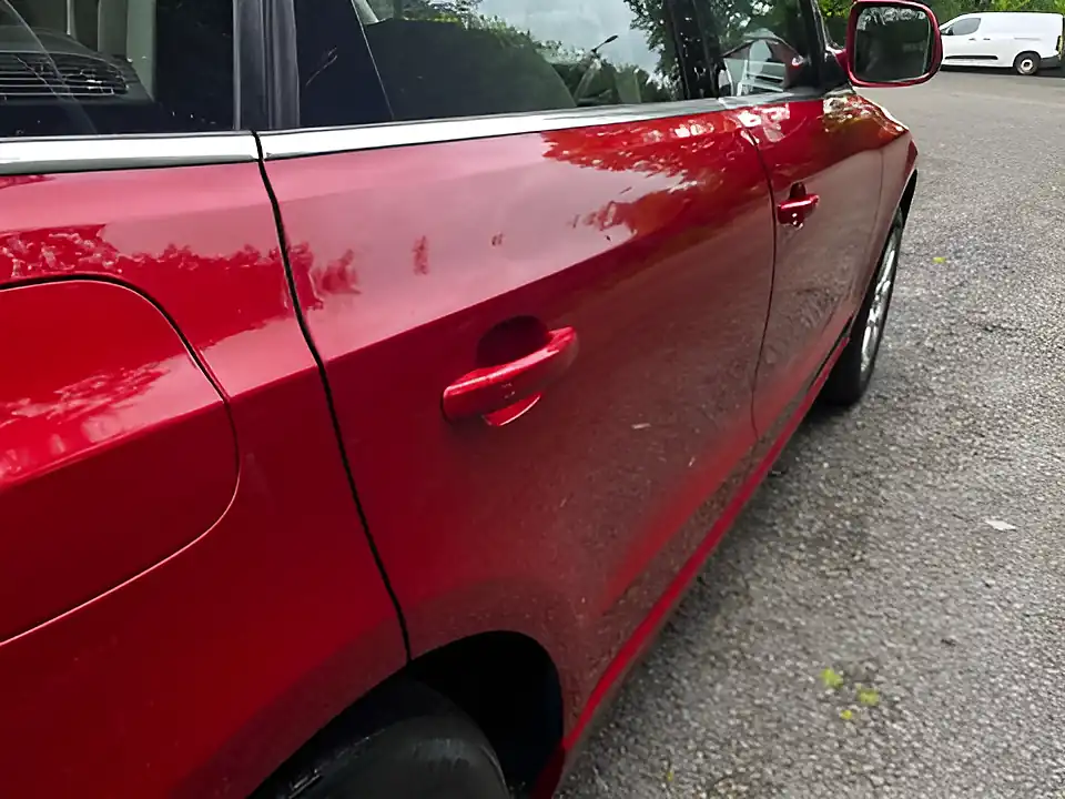 Used 2011 Audi Q5 Se Red - Interior and Exterior details 13