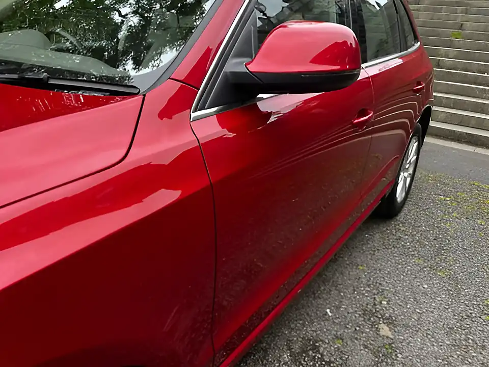 Used 2011 Audi Q5 Se Red - Interior and Exterior details 18