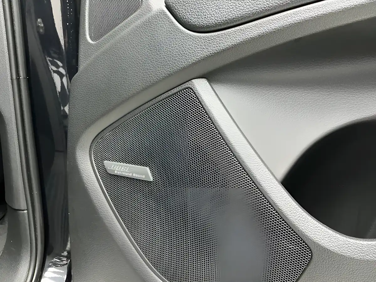 Used 2011 Audi Q7 S Line Black - Interior and Exterior details 13
