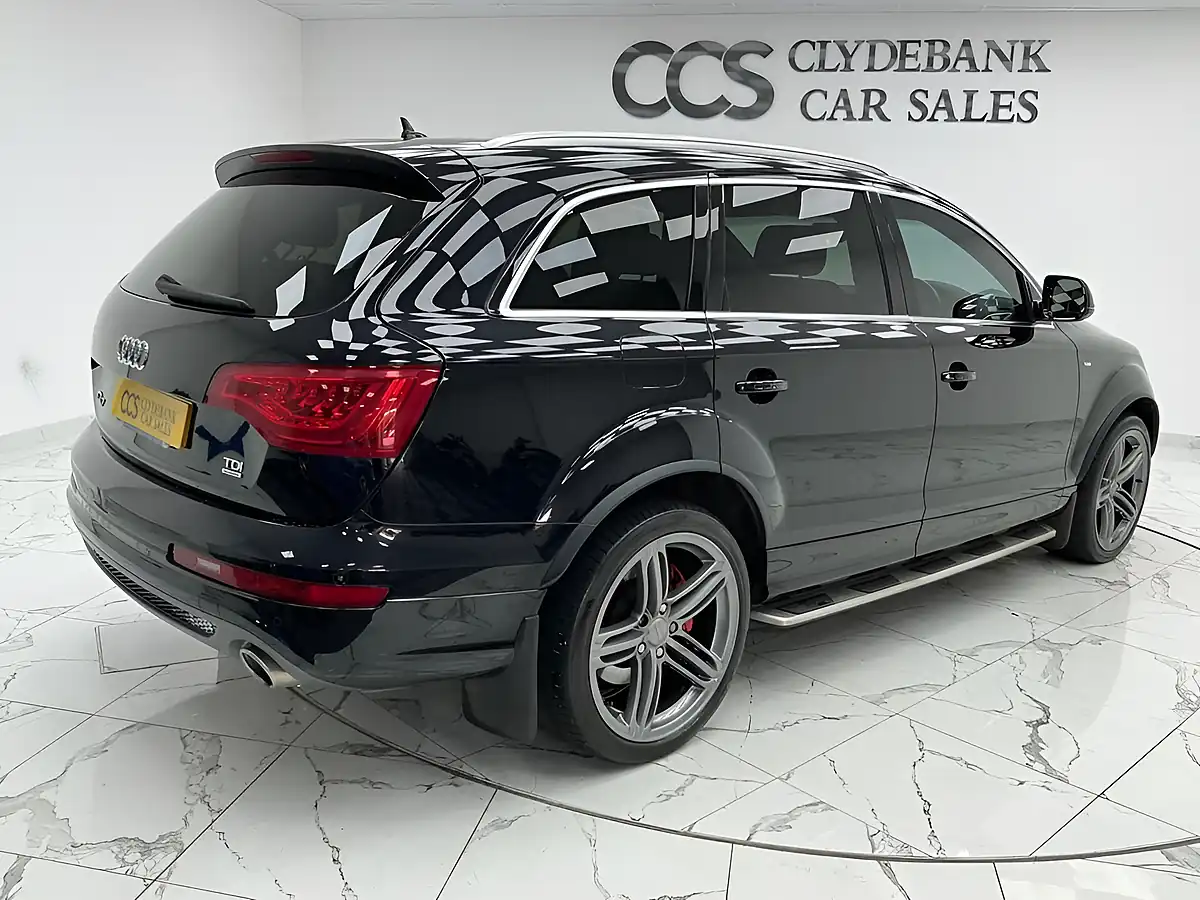 Used 2011 Audi Q7 S Line Black - Interior and Exterior details 3
