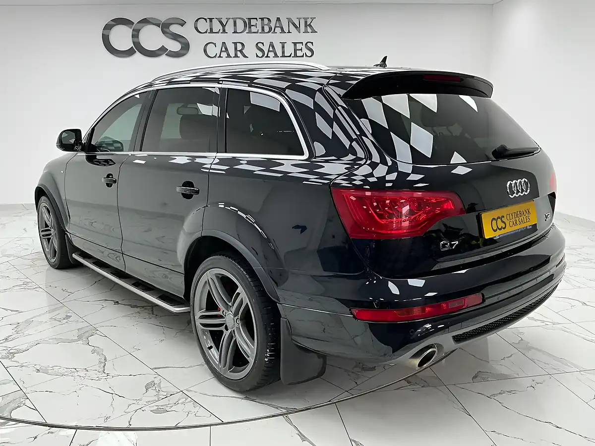 Used 2011 Audi Q7 S Line Black - Interior and Exterior details 5