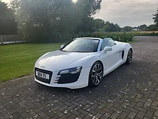 Used 2011 Audi R8 Spyder White - Interior and Exterior details 10