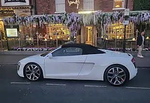 Used 2011 Audi R8 Spyder White - Interior and Exterior details 4