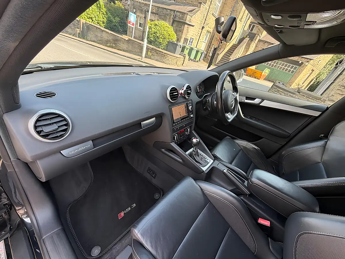 Used 2011 Audi RS3 Sportback Black - Interior and Exterior details 13