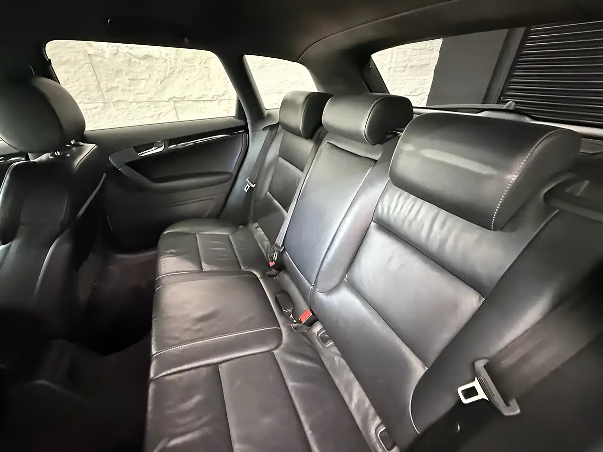 Used 2011 Audi RS3 Sportback White - Interior and Exterior details 10