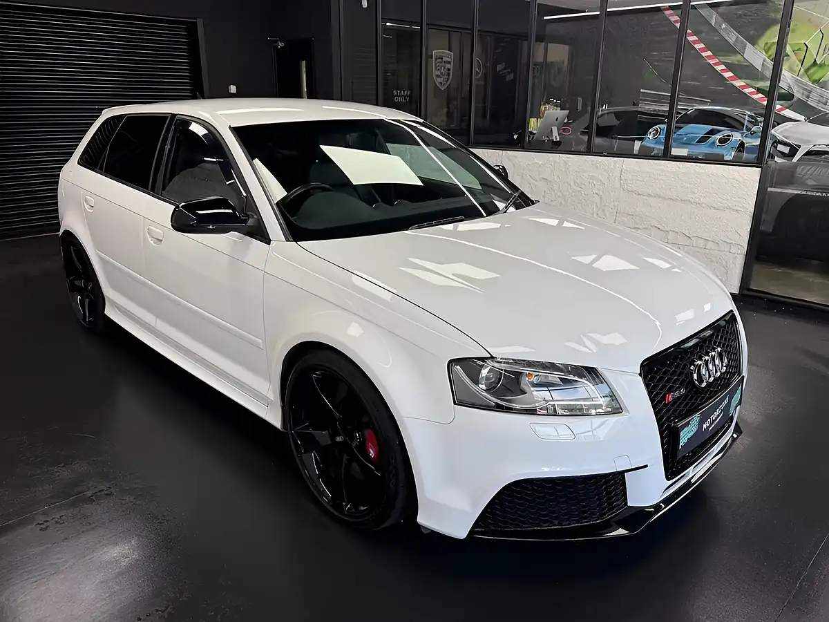 Used 2011 Audi RS3 Sportback White - Interior and Exterior details 16