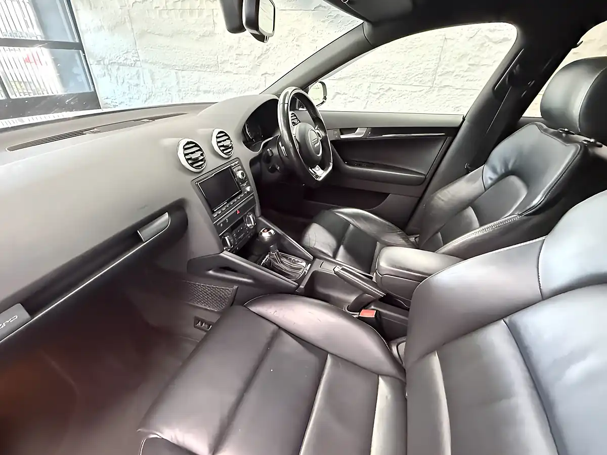 Used 2011 Audi RS3 Sportback White - Interior and Exterior details 17