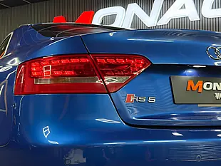 Used 2011 Audi RS5 Coupe Sepang Crystal Blue - Interior and Exterior details 10