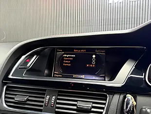 Used 2011 Audi RS5 Coupe Sepang Crystal Blue - Interior and Exterior details 17