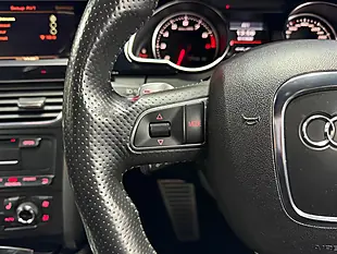 Used 2011 Audi RS5 Coupe Sepang Crystal Blue - Interior and Exterior details 18