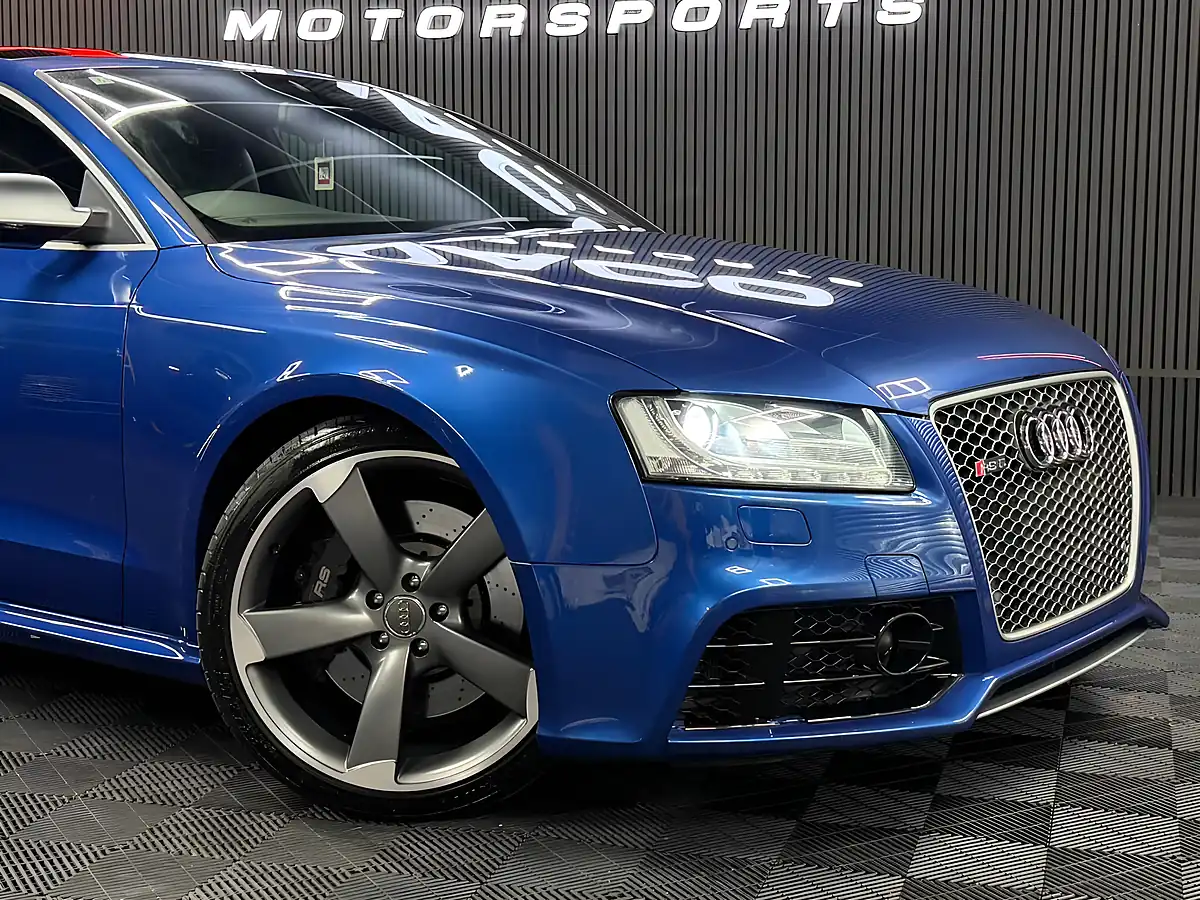 Used 2011 Audi RS5 Coupe Sepang Crystal Blue - Interior and Exterior details 2