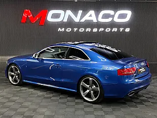 Used 2011 Audi RS5 Coupe Sepang Crystal Blue - Interior and Exterior details 3