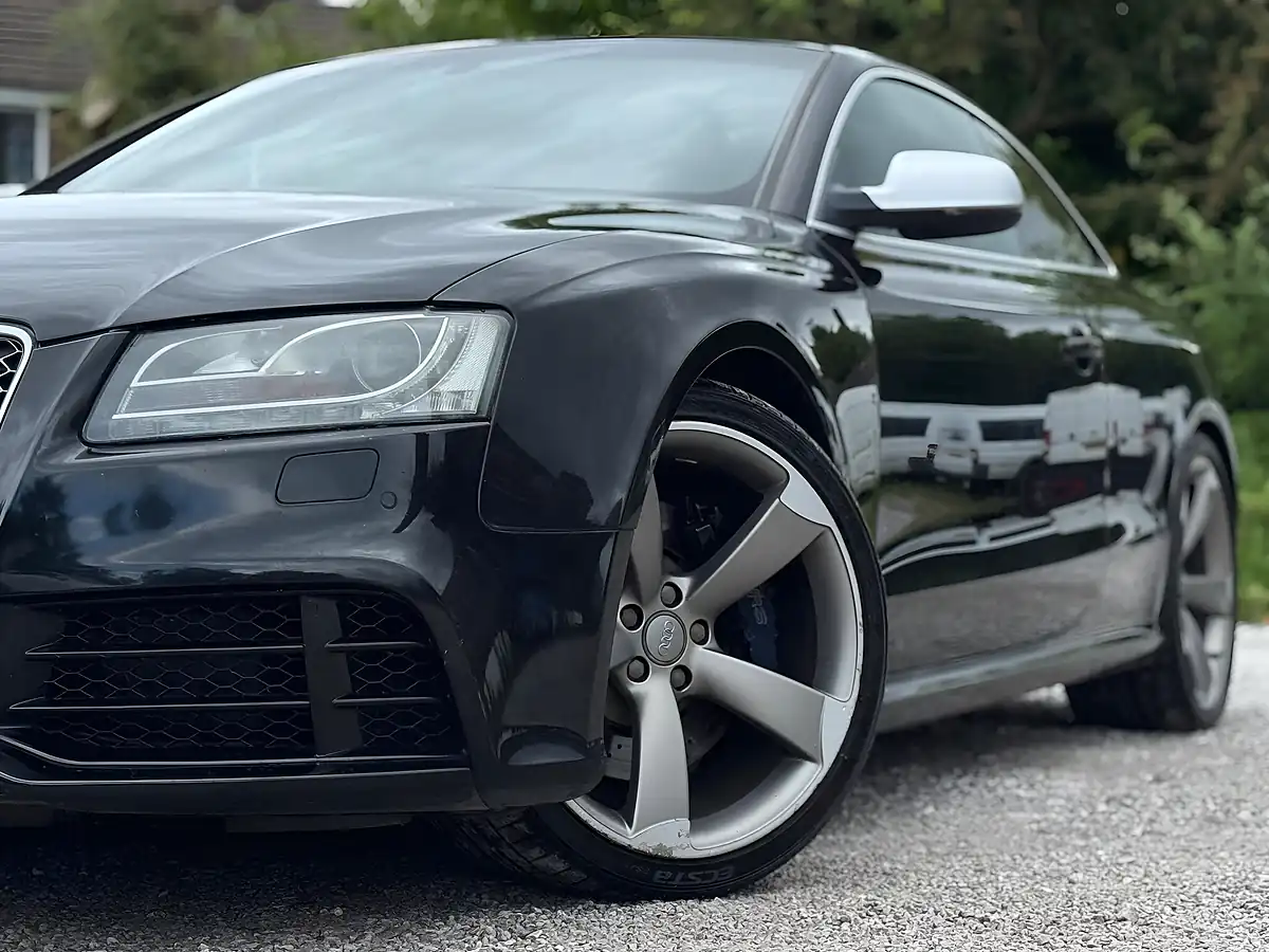 Used 2011 Audi RS5 S Tronic Black - Interior and Exterior details 18