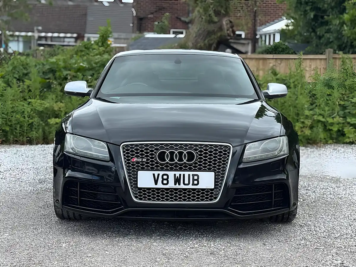 Used 2011 Audi RS5 S Tronic Black - Interior and Exterior details 6